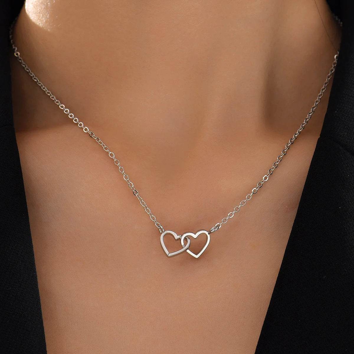Zarte Liebeskette für Frauen | Jewlena