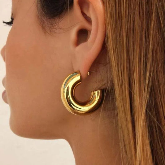 Jewlena™ Vintage Chunky C-Shape Hoop Earrings – Bold Gold Elegance
