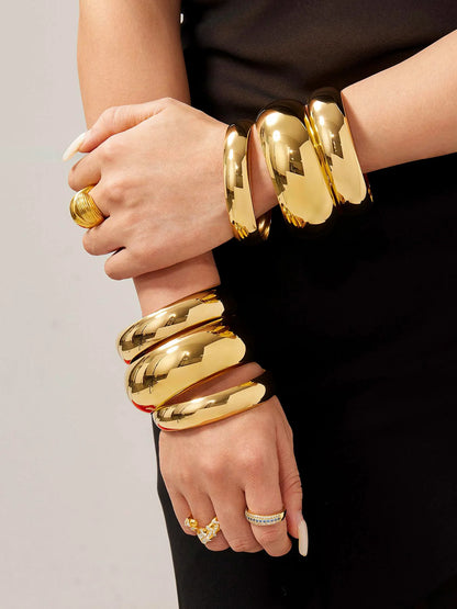 Jewlena™ Classic Glossy Gold Bangles – Timeless 18K Elegance in Stainless Steel