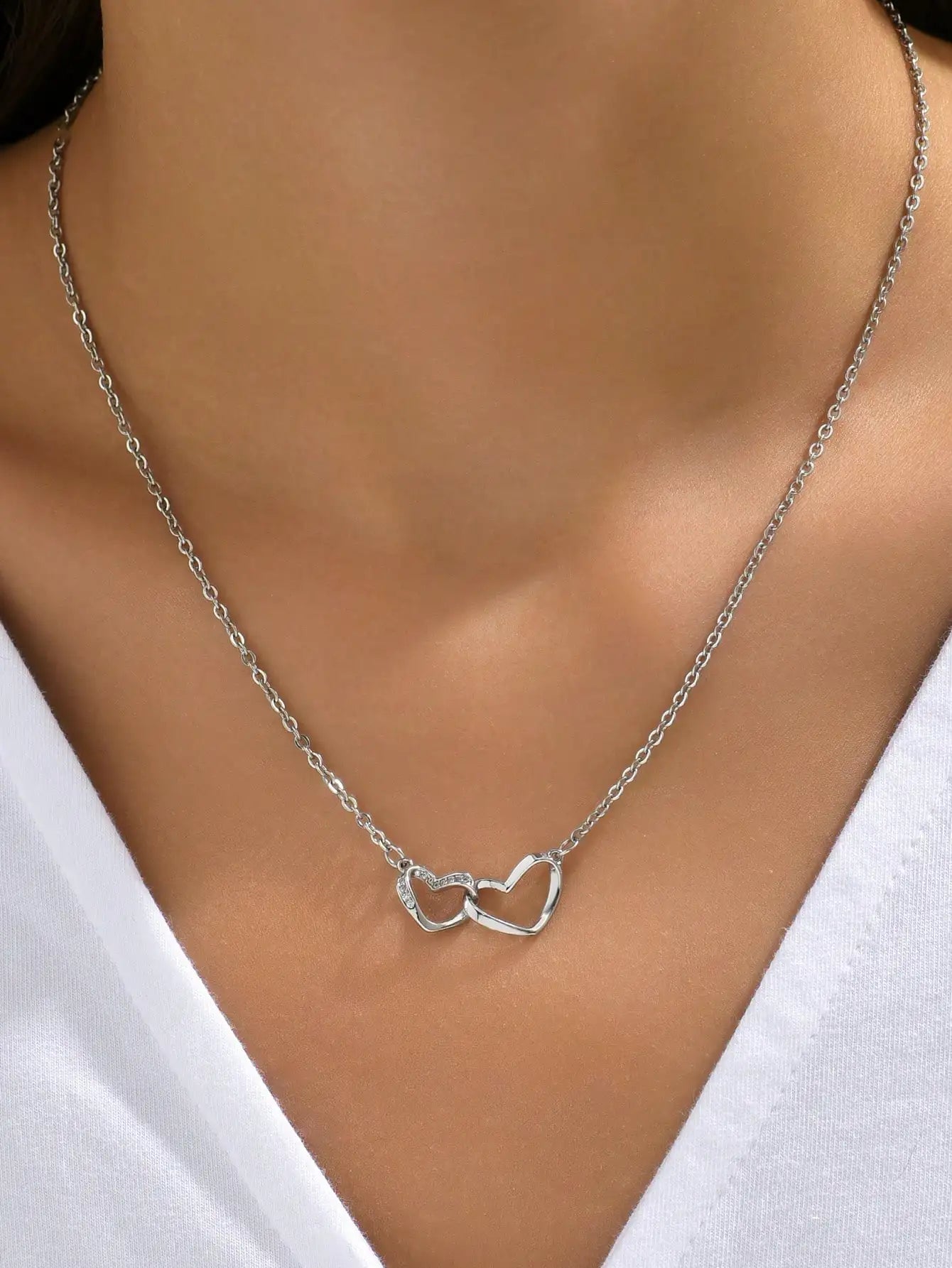 Zarte Liebeskette für Frauen | Jewlena