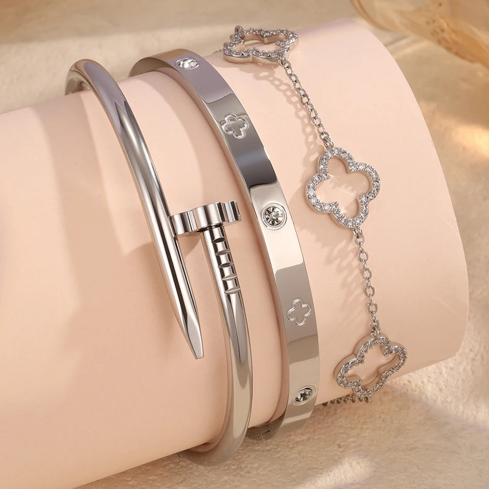 Jewlena™ 3-Piece Four-Leaf Clover Zircon Bangle Set – 18K Gold-Plated Elegance