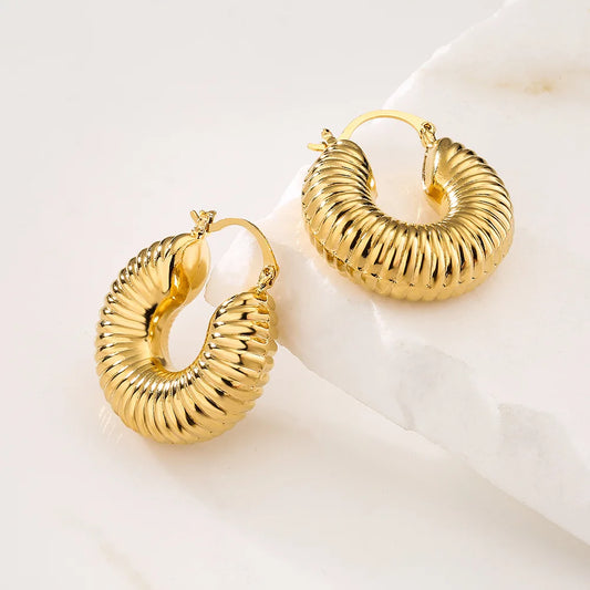 Vintage French Chic Gold Hoop Earrings™ – Timeless Elegance, Parisian Charm